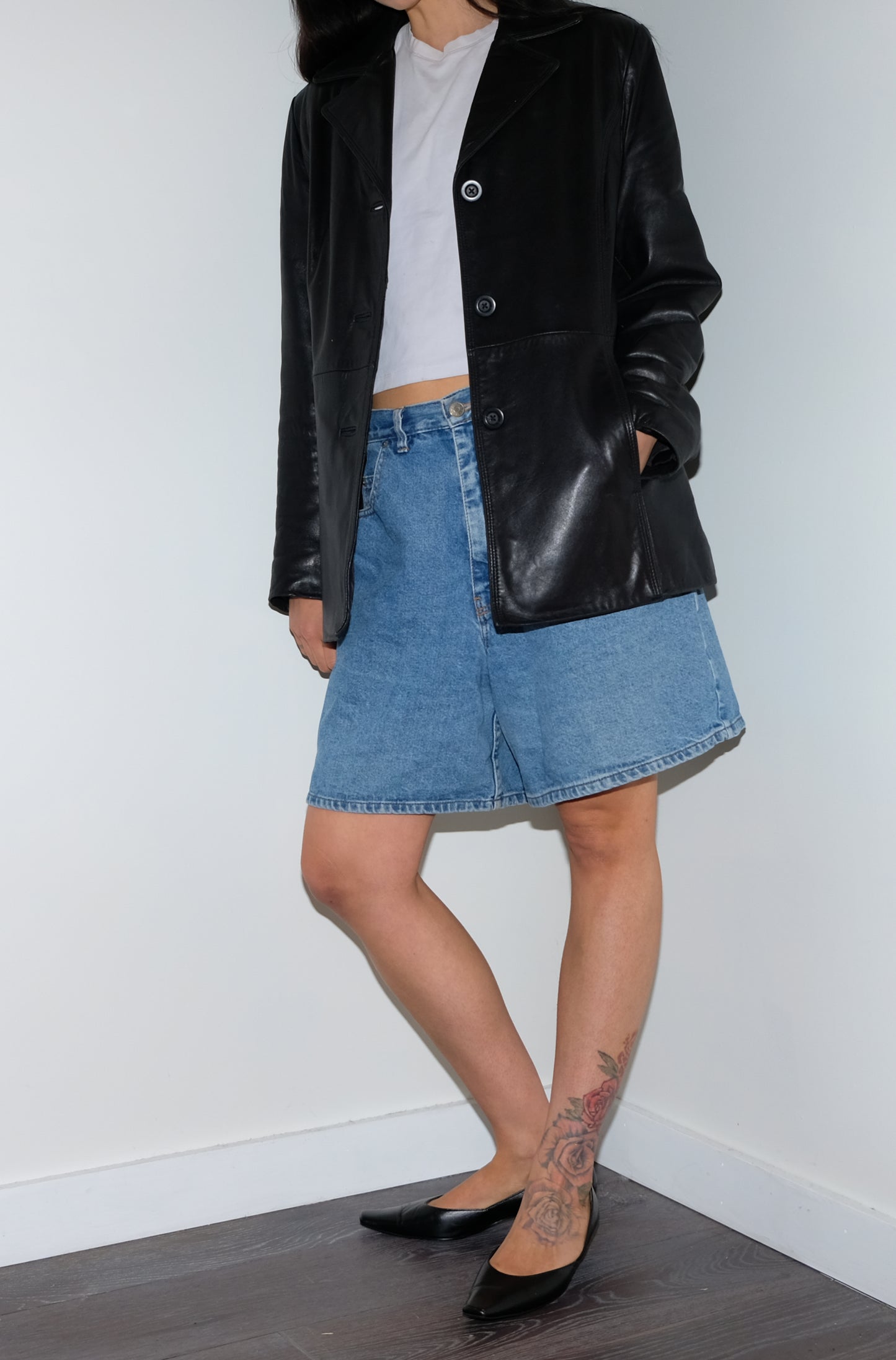 CLASSIC LEATHER JACKET