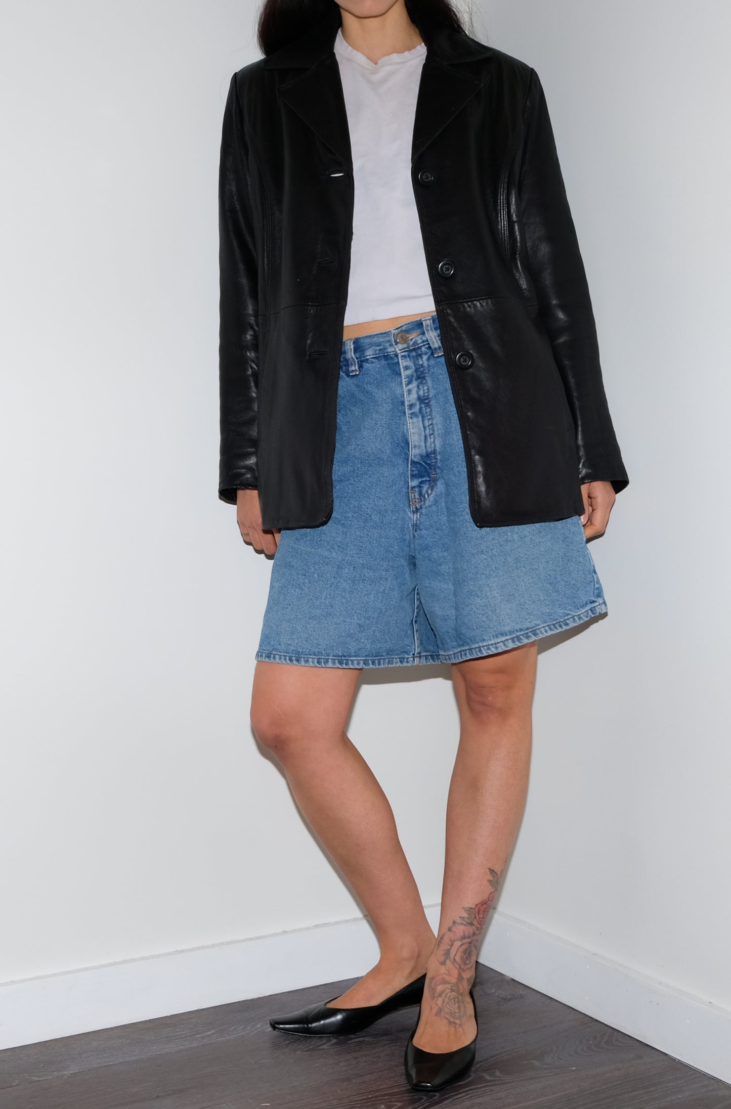 CLASSIC LEATHER JACKET