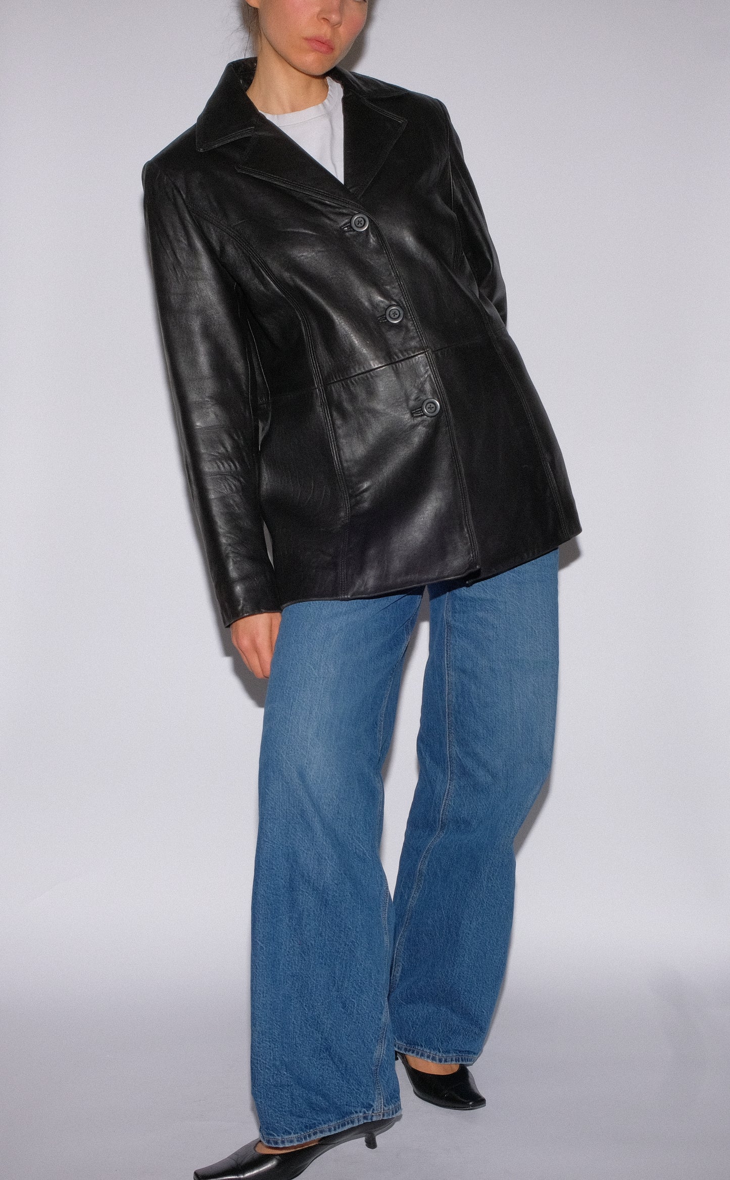 CLASSIC LEATHER JACKET