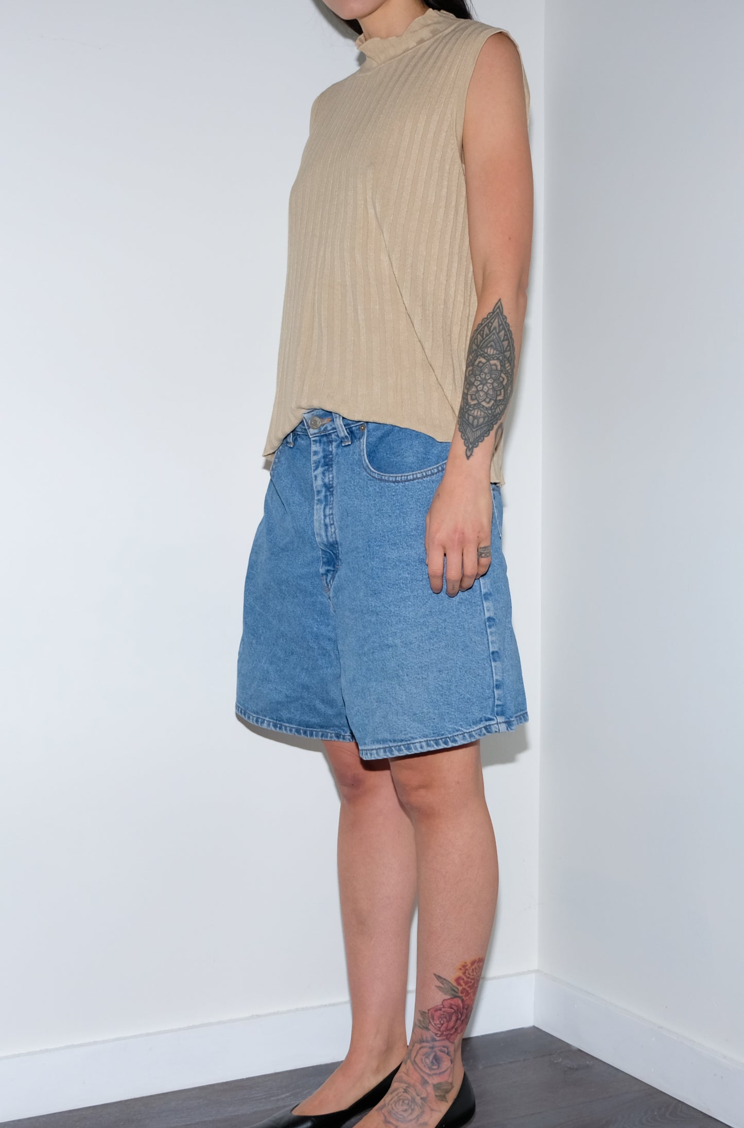 BEIGE MOCKNECK